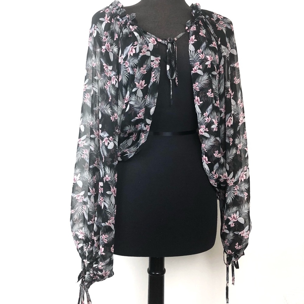 2 For $15 Victoria's Secret Cover Boho Sheer Top XS NWT